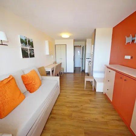 3mp P3 213 - 381la Apartment *